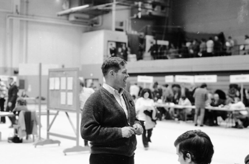 1972 Winter Registration Day 34