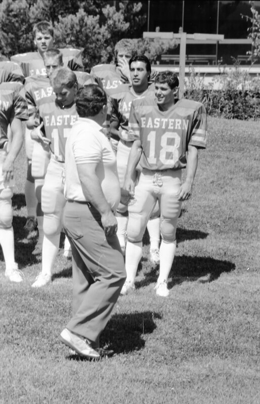 1987 Football Team, Set-up 06