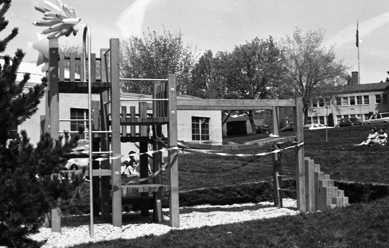 1982 Ackerman Elementary School Playground 03