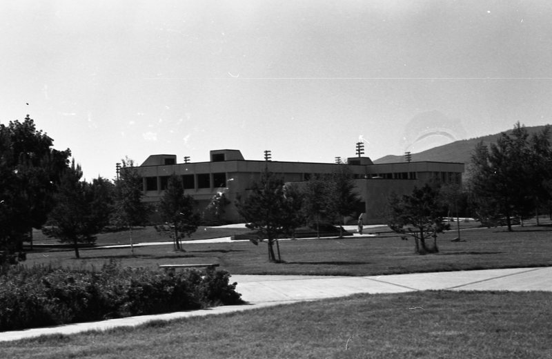 1982 Zabel Hall 11