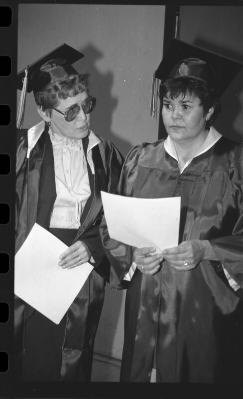 1989 Graduates 17