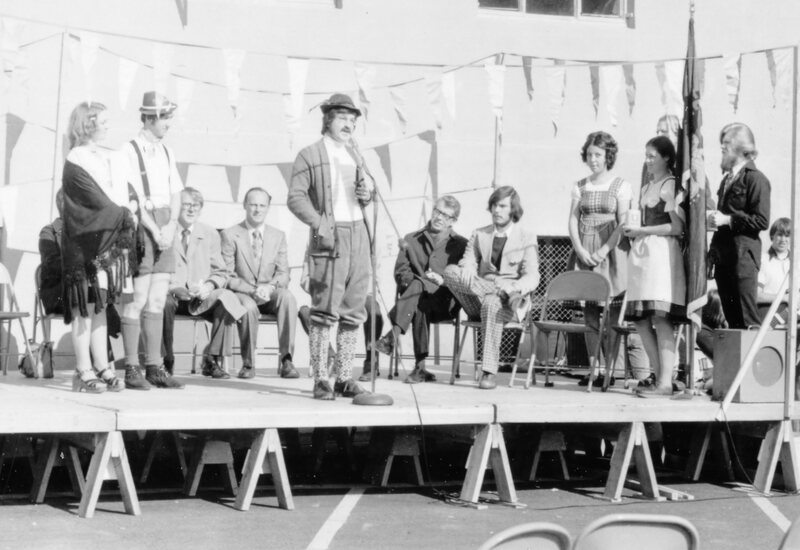 1975 October Festival, Participants 04