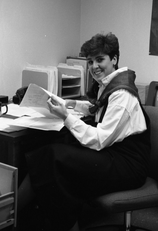 1986 Employee, Unidentified Woman C 02