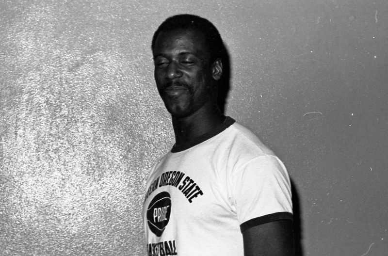 1985 Assistant Basketball Coach, Havan Jones 04