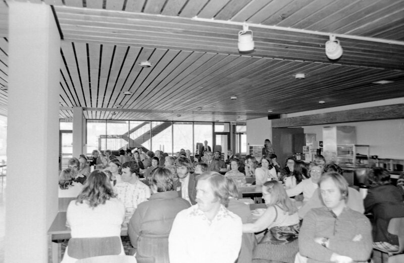 1976 Employees, Luncheon 02
