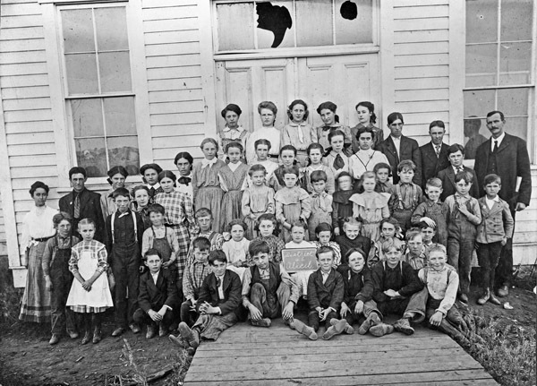 Alicel, Schoolchildren