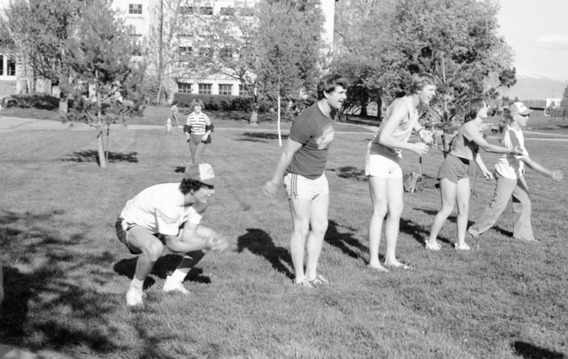 1981 Dorm Play Day &amp; Steak Fry, Water Balloons 01