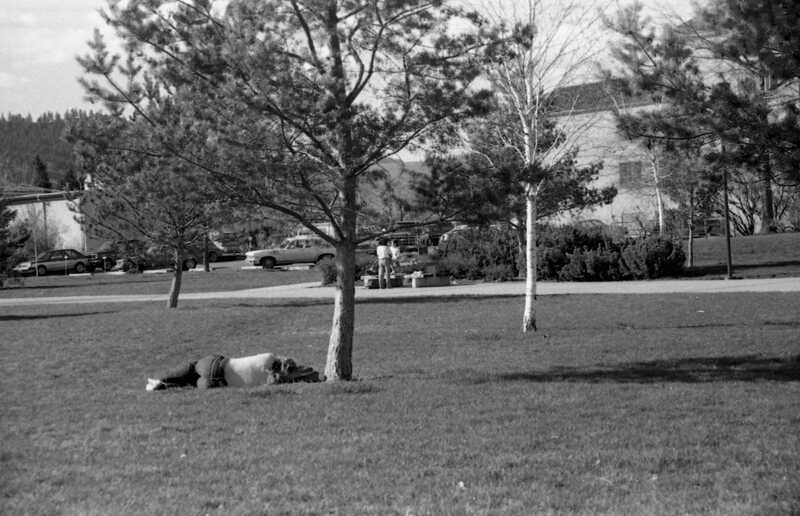 1986 Students, Outdoors in March 42