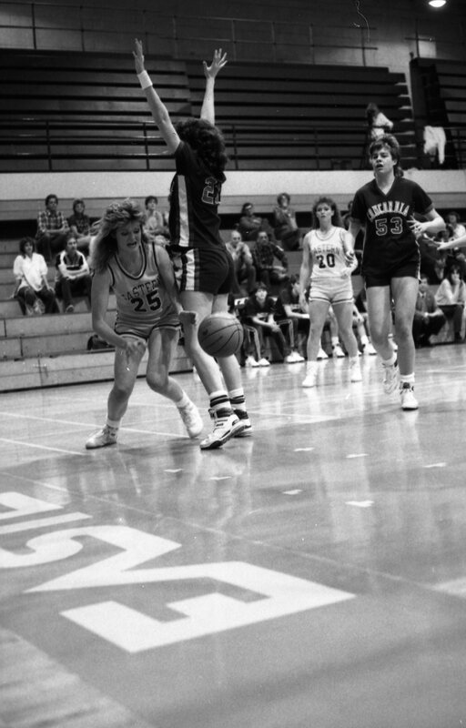 1988 Women's Basketball Action, Concordia at EOSC 12