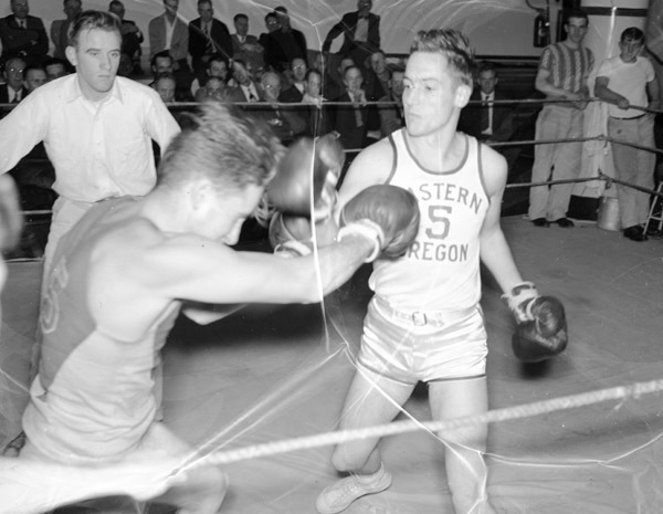 1949-50 Boxing 10-2