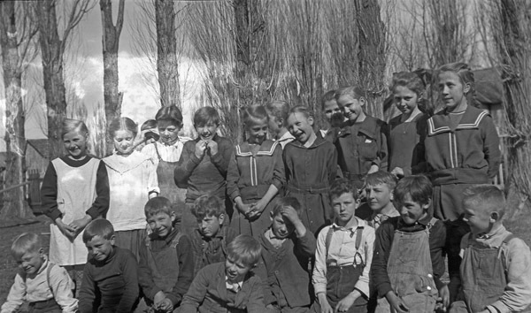 Island City, Schoolchildren 4
