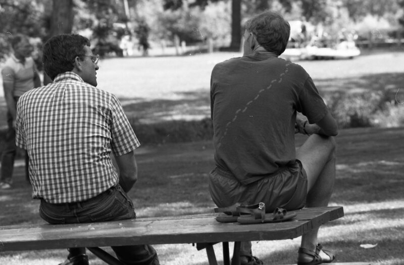 1985 Employees, Picnic at Riverside Park 15