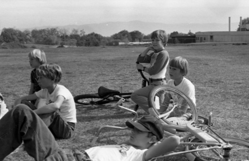 1979 Students, Rocket Launch Audience 01