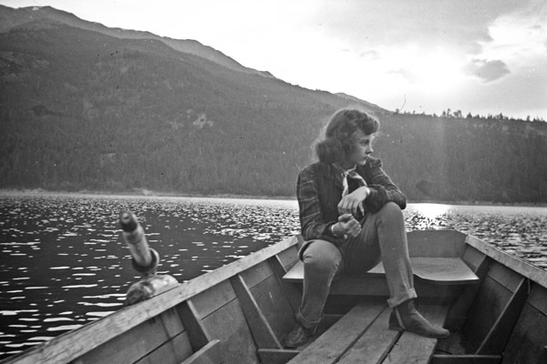Reuter Group-EE, Rowboat 4