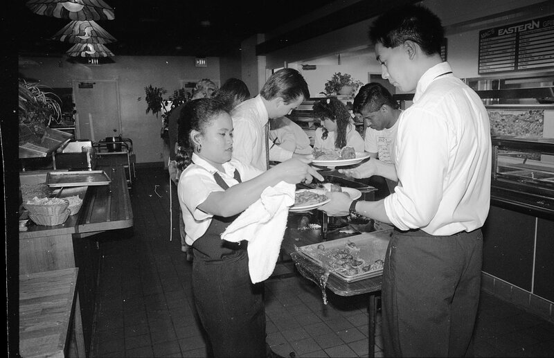 1991 Students, Food Service 02
