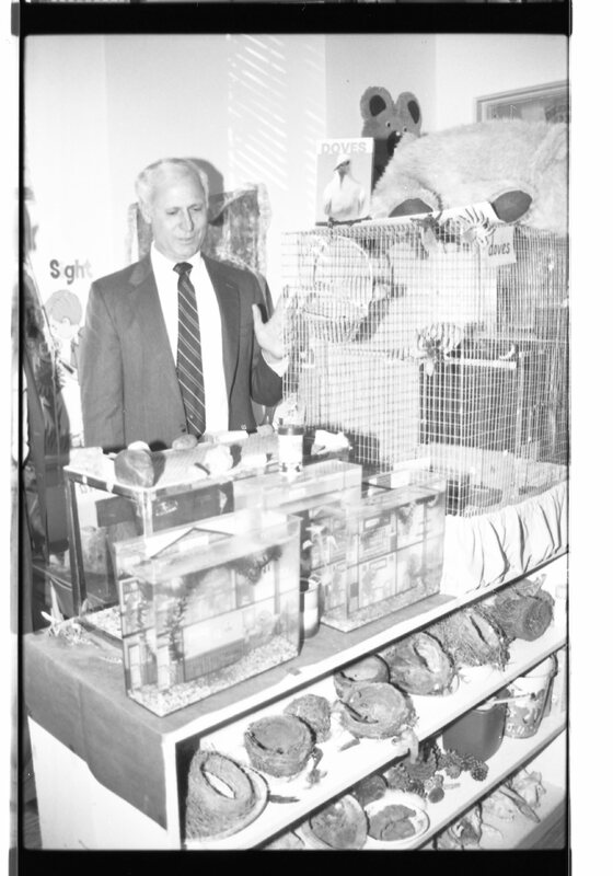 1988 Ackerman Elementary School, Tour 07