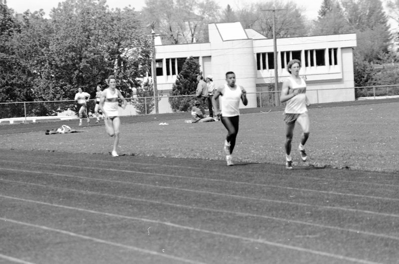 1986 Track Meet, Running 05