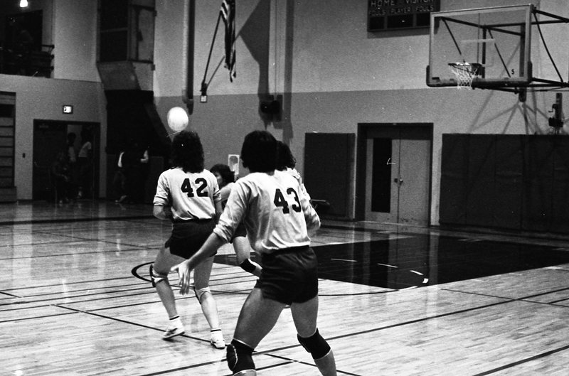 1981 Volleyball Action 09