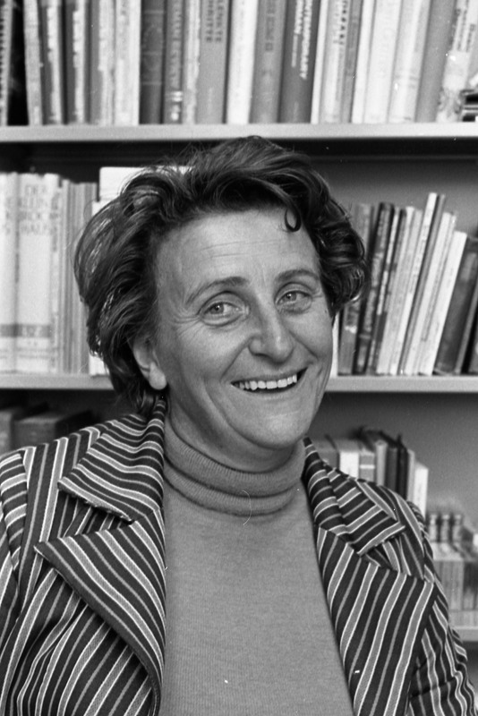 1977 Employee, Leen Inghels 02