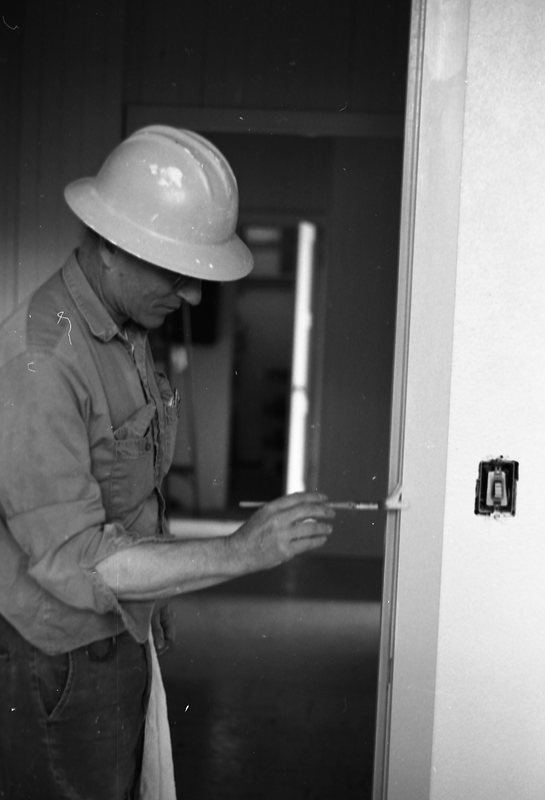 1981 Employee, Painting 02