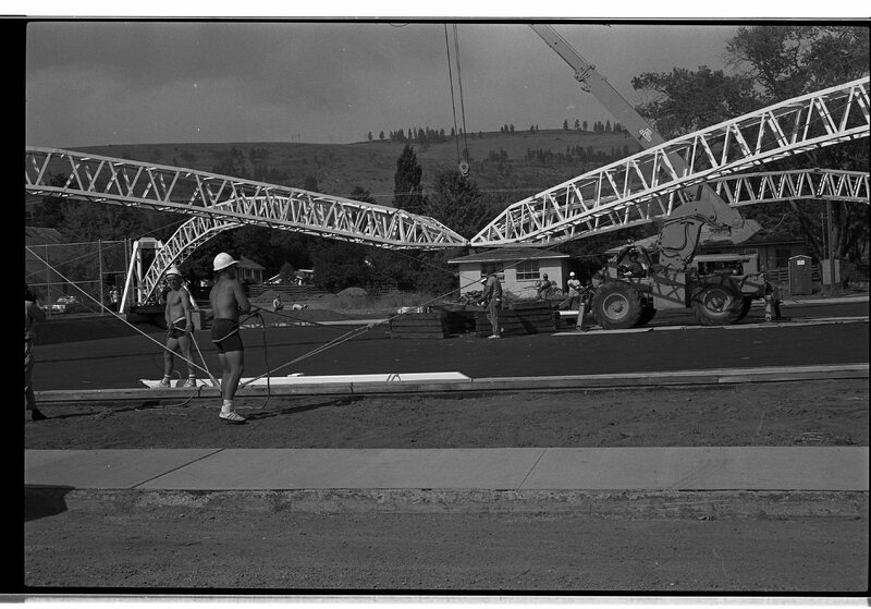 1988 Campus, Tennis Courts Construction 20