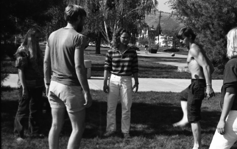 1980 Students, Hacky Sack 01