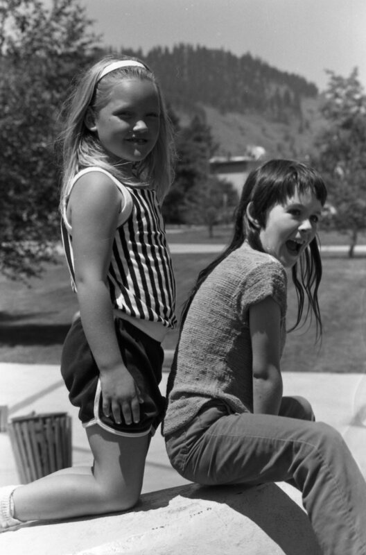 1987 Elderhostel Program, Walking 03