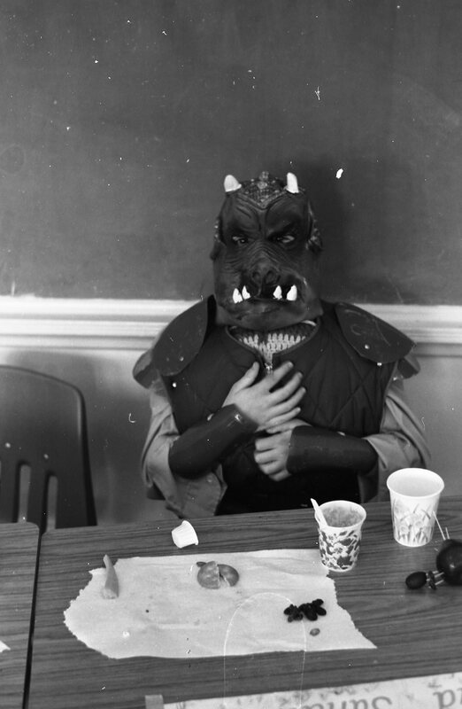 1983 Ackerman Elementary School, Halloween 02