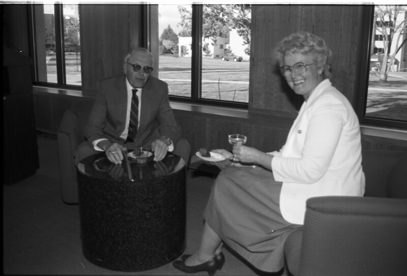1990 Loso Hall Dedication, Reception 29