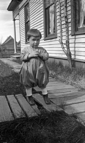 Elgin, Fred Hill in 1923 3