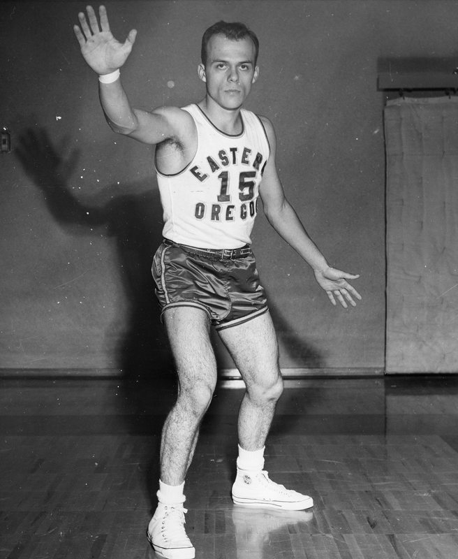 1961 Basketball Player 5
