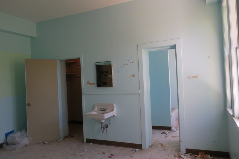 Dorian and Hunt Hall 205