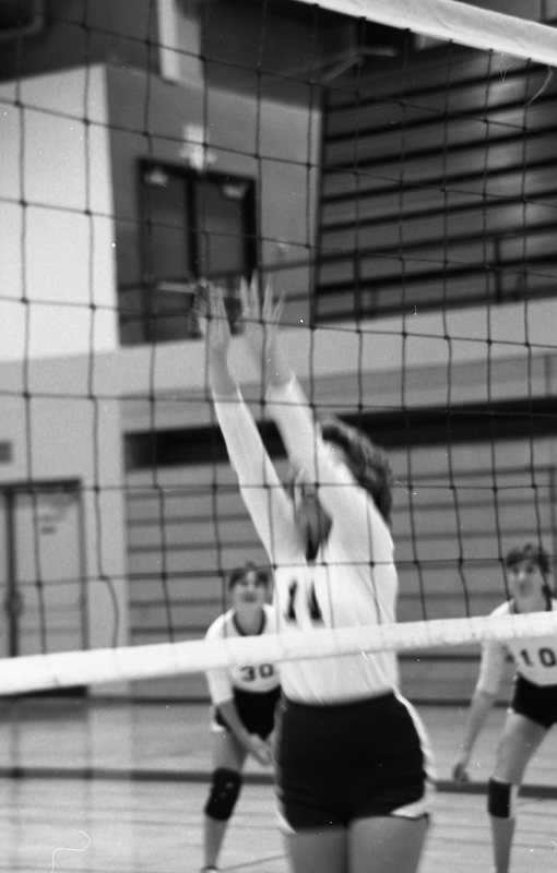 1980 Women's Volleyball Action 28