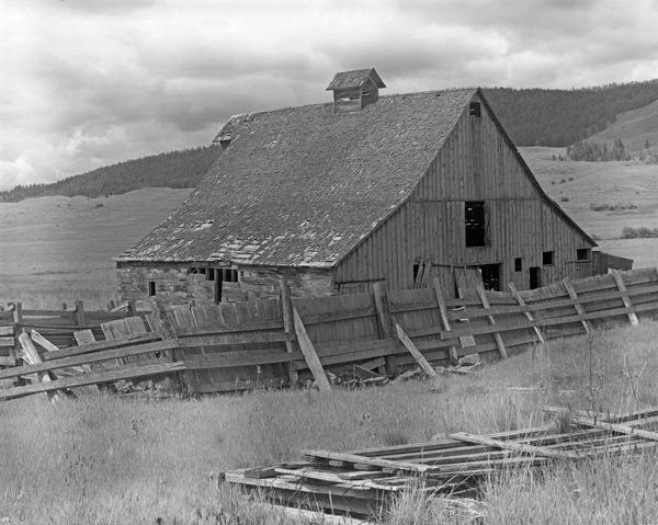 Ladd Canyon, Barn 2