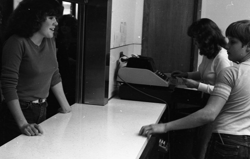 1981 Campus, Snack Counter 06