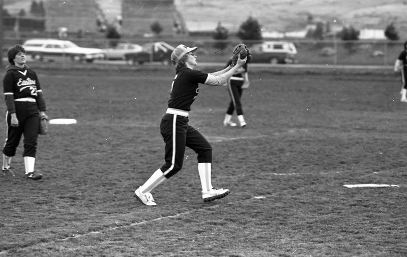 1982 Women's Softball Game - EOSC vs. SOSC 10