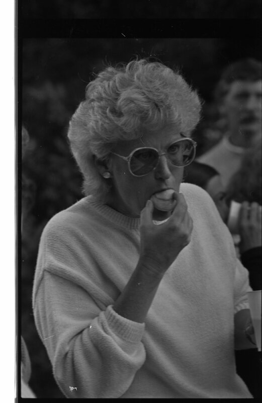 1989 Students & Employees, Reception at President's House 21