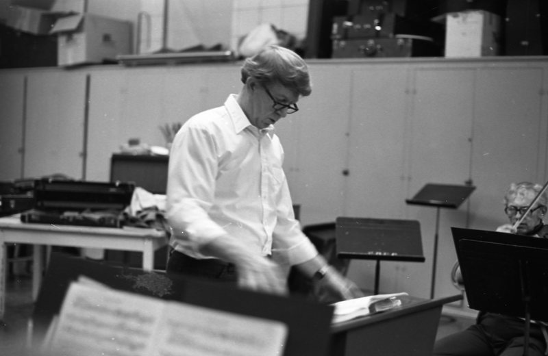 1981 Symphony Orchestra, Rehearsal 01