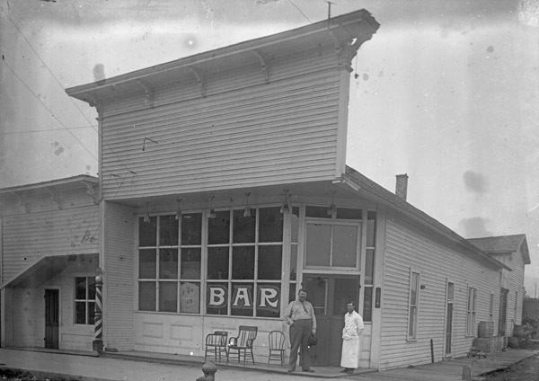 Elgin, Bar