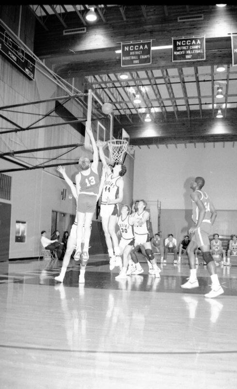 1988 Basketball Action, EOSC at GFU 07