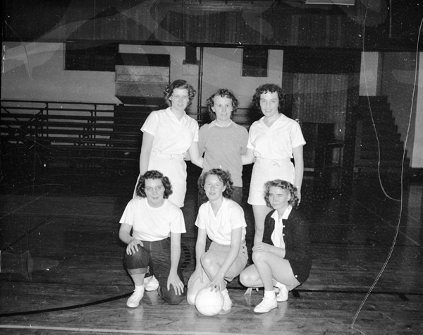 1950 Volleyball, WRA 1-2