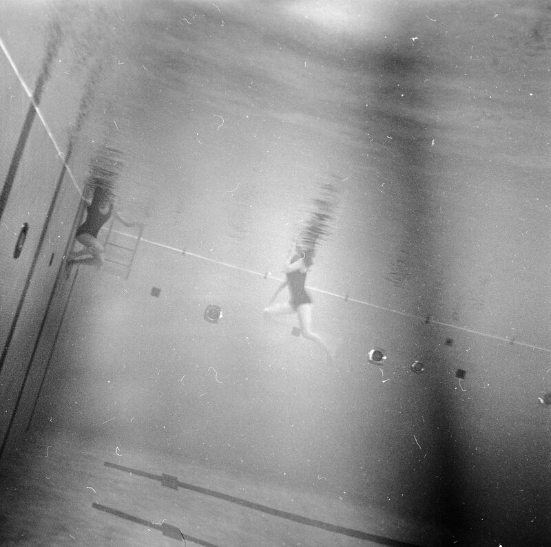 1972 Swimming, Under Water 05