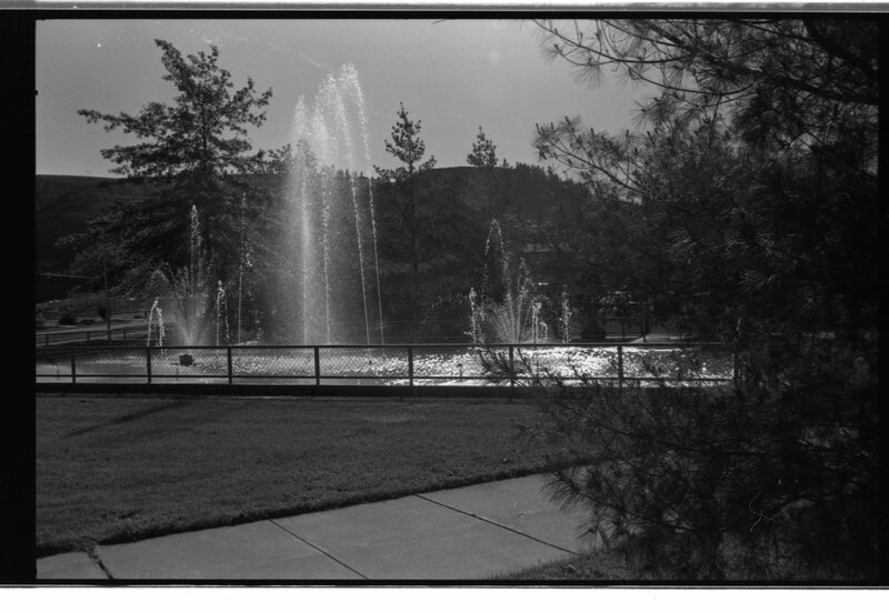 1989 Badgley Hall Fountain 03