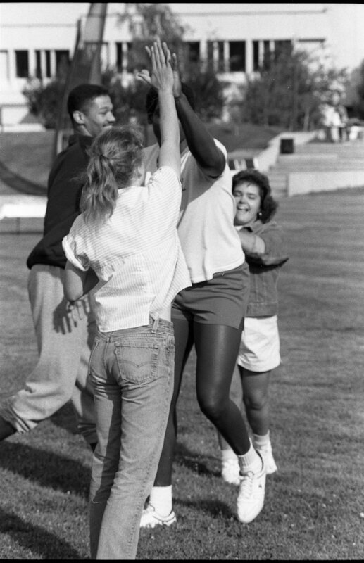 1988 Volleyball, New Students 07