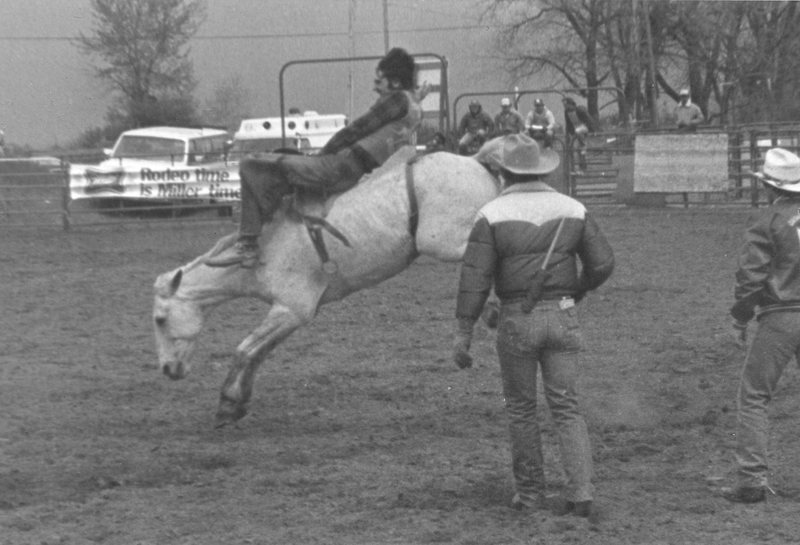 1982 EOSC Rodeo, Bronco Riding 01