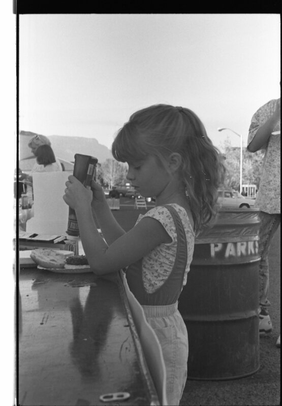 1989 Homecoming Booths, Food & Drink 08