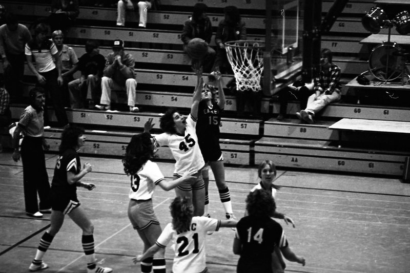 1981 Women's Basketball, EOSC vs. Northwest Nazarene College 13