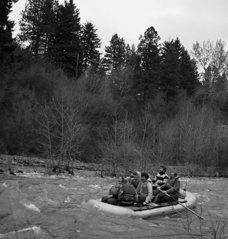 1982 Spring Festival, Raft Race 08