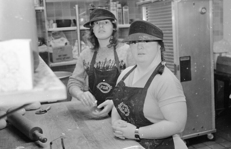 1984 Students, Food Prep 04