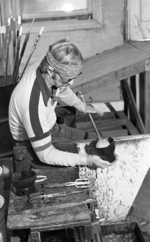 1978 Art, Glass Sculpting 11